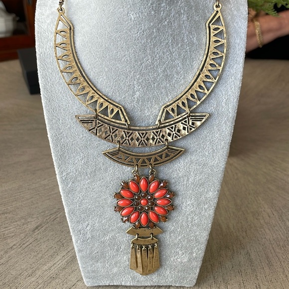 Lucky Brand Medallion Necklace - Picture 1 of 4
